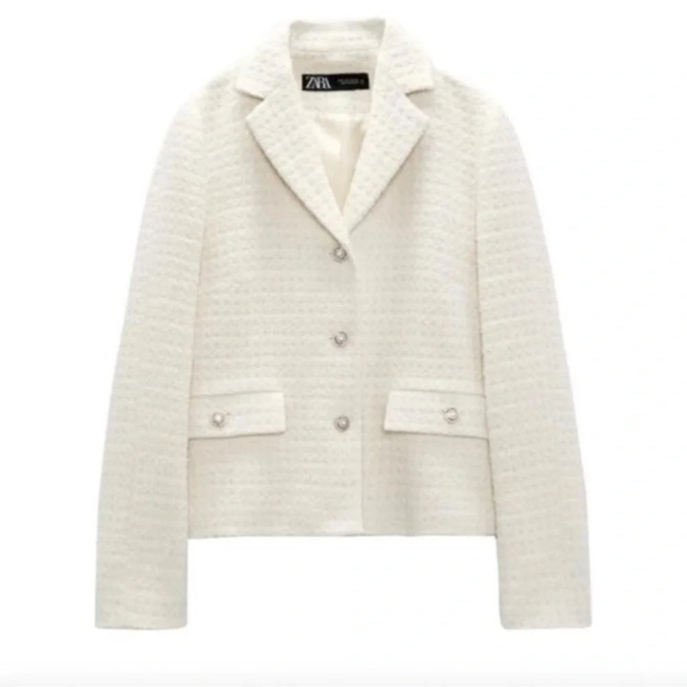 NWT ZARA Jewel button Tweed Blazer / Medium - Picture 1 of 3